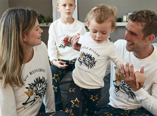 風靡英國的服裝品牌NEXT：業績增長 上調盈利預期